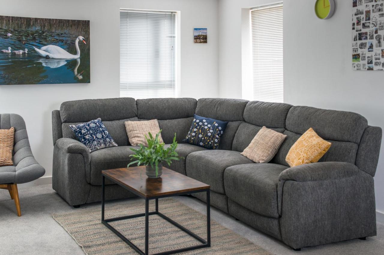 Cambridge Orchard Apartments - 2 Double Bedrooms エクステリア 写真